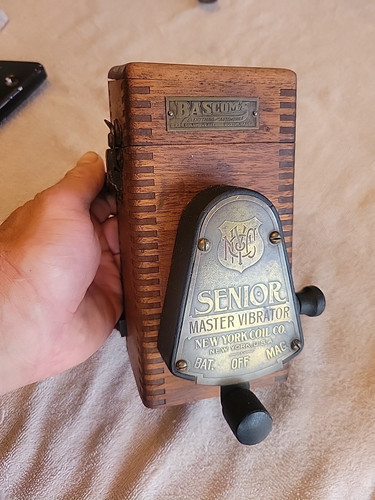 Rare vtg automobile accessory - rare,